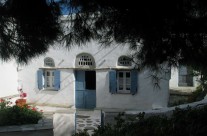 Vacances à Tinos dans les Cyclades, la maison de Loutra Vacances à Tinos dans les Cyclades, la maison de Loutra
