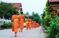 La beauté cachée à la ville du coucher du soleil de Luang Prabang