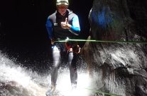 Le canyoning, un sport à sensation Le canyoning, un sport à sensation
