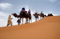 Que mettre dans sa valise pour une randonnée en désert à Merzouga ?